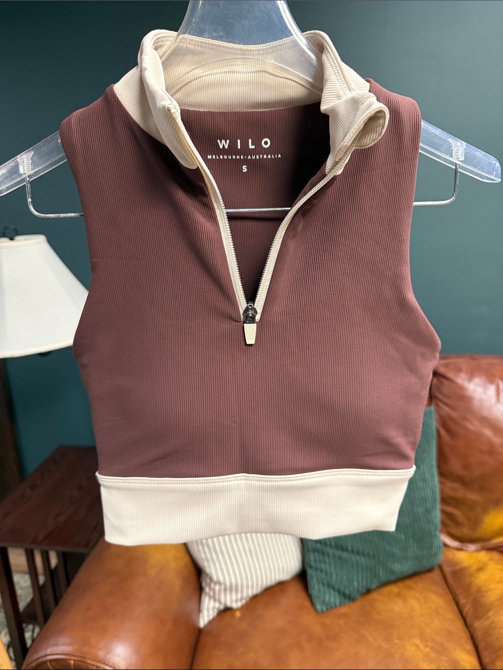 WILO Mauve Zip-Front Cropped Tank with Cream Trim